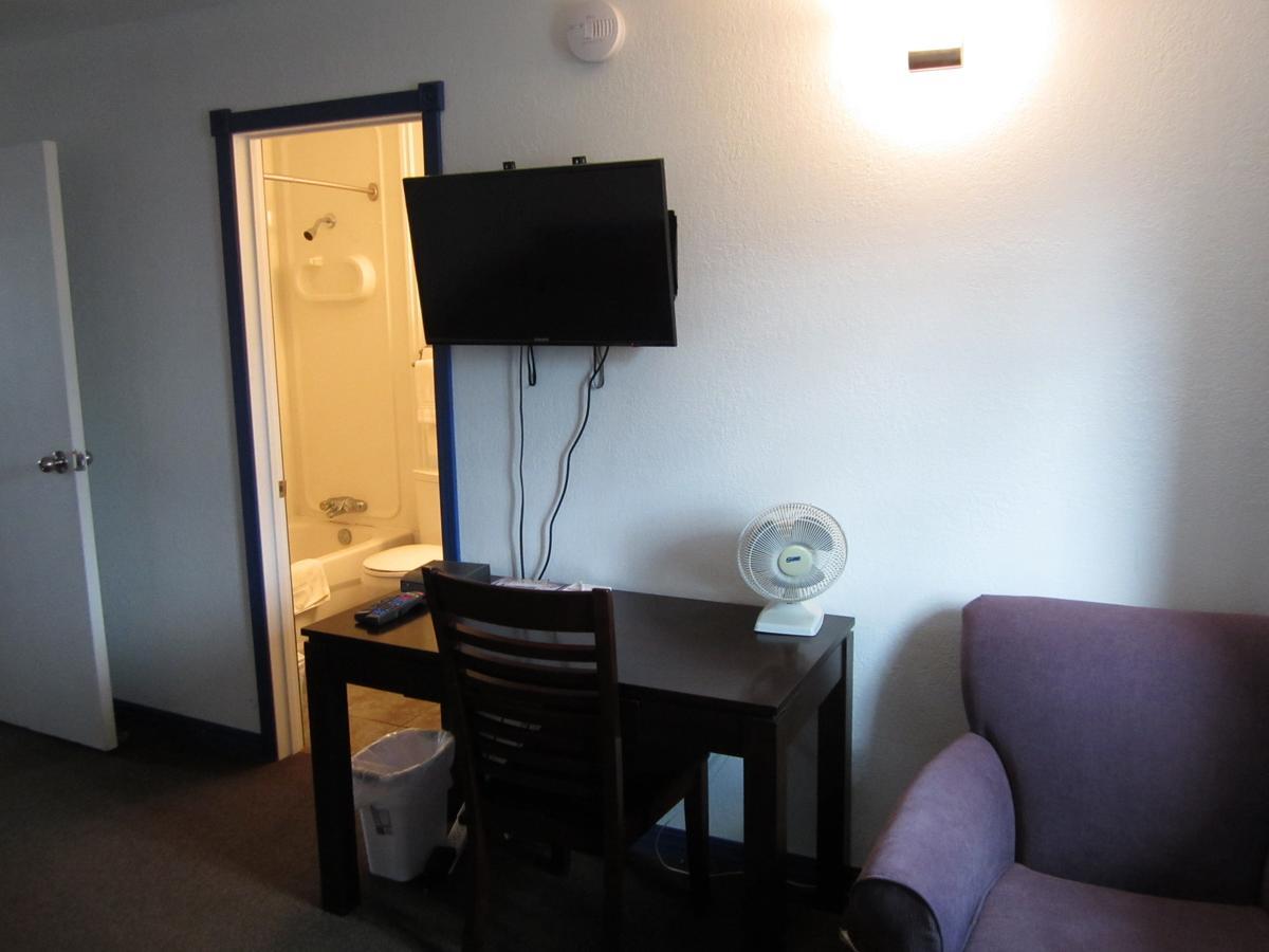 Nisutlin Trading Post Motel Teslin Номер фото